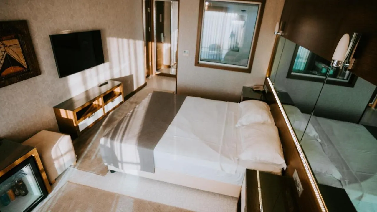Faustina Hotel & Spa Kusadasi